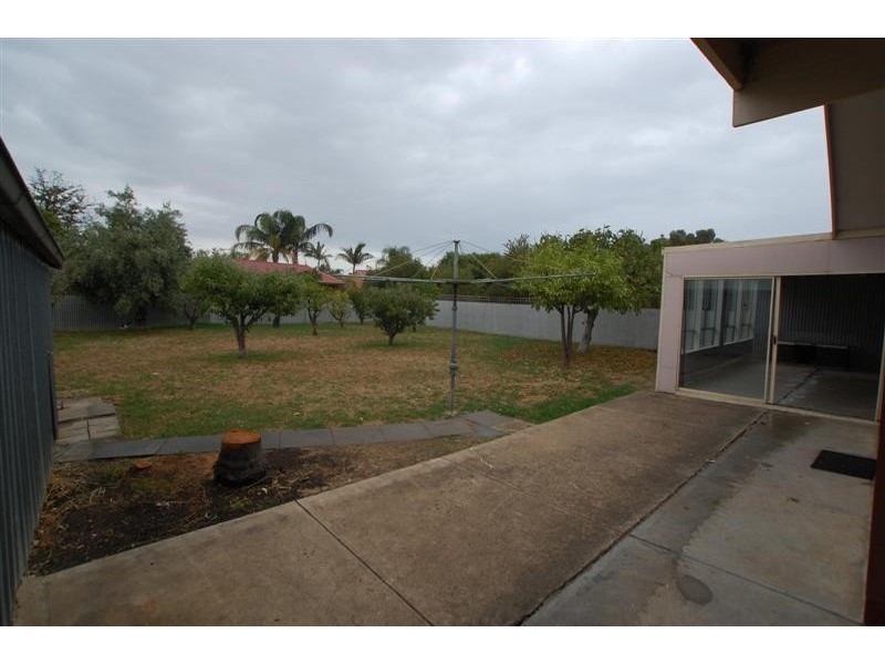 61 Daws Road, Clovelly Park SA 5042