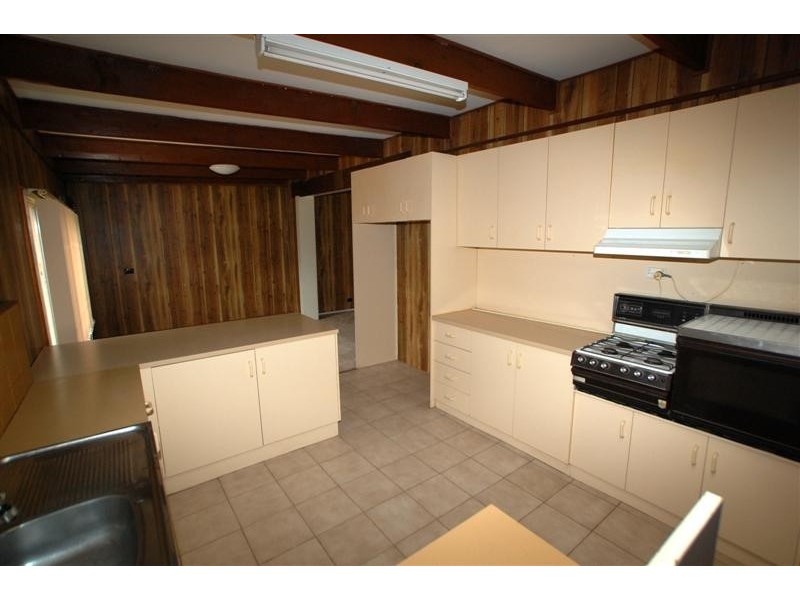 2 Pethick Terrace, Marion SA 5043