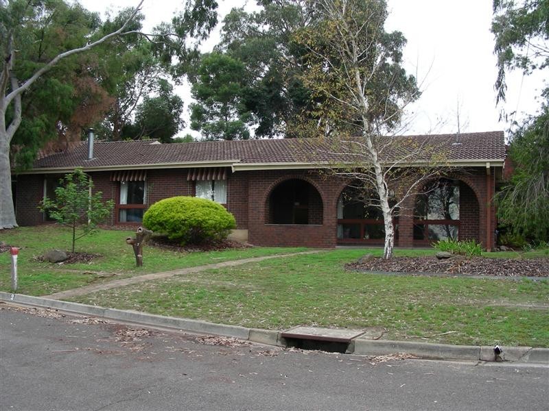 2 Hamilton Crescent, Aberfoyle Park SA 5159