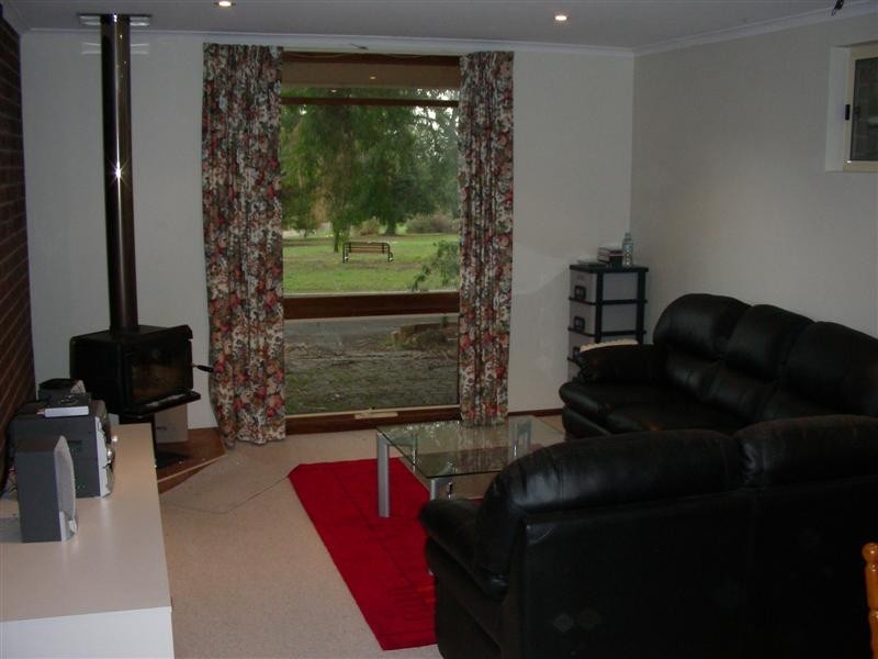 2 Hamilton Crescent, Aberfoyle Park SA 5159