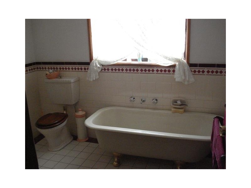 64 Swallow Drive, Flagstaff Hill SA 5159