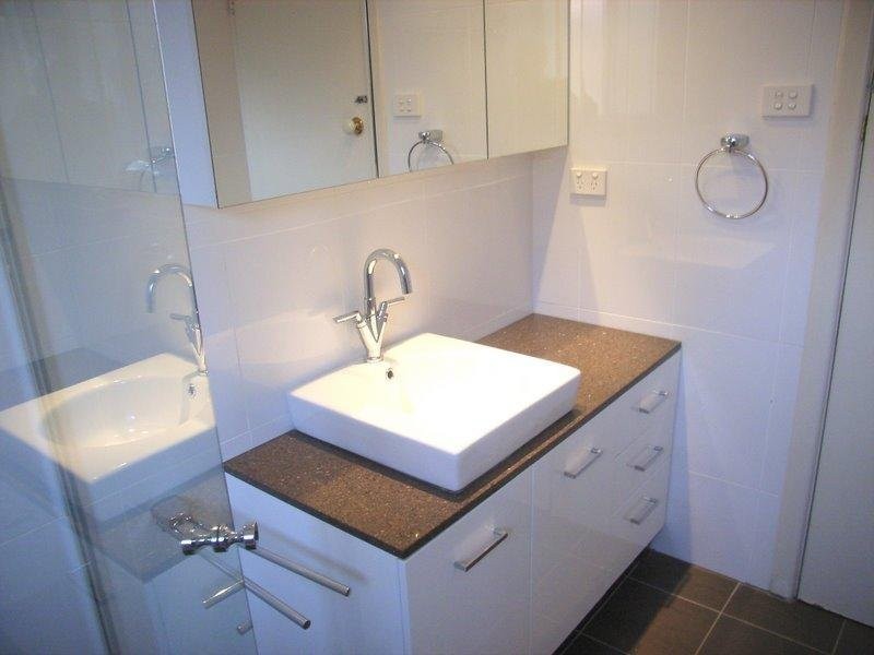 32 Sampson Road, Mitchell Park SA 5043