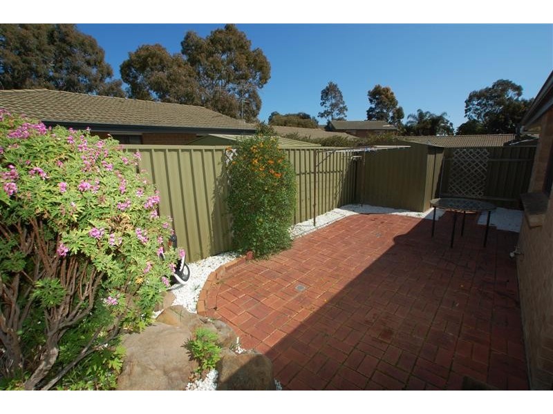 12/2A Karu Crescent, Mitchell Park SA 5043