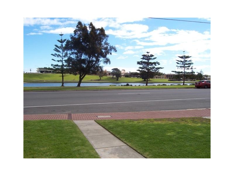 5/30  Adelphi Terrace, Glenelg North SA 5045
