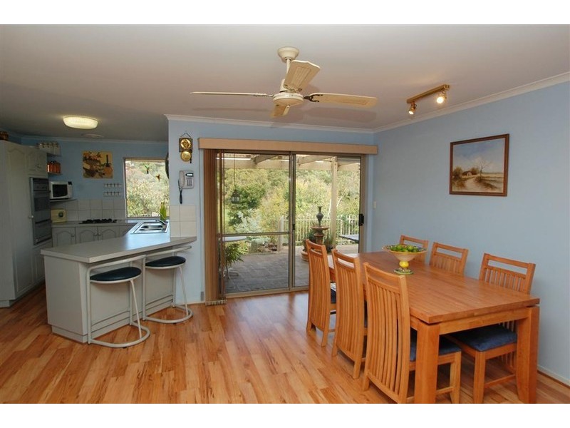 12 Banksia Road, Aberfoyle Park SA 5159