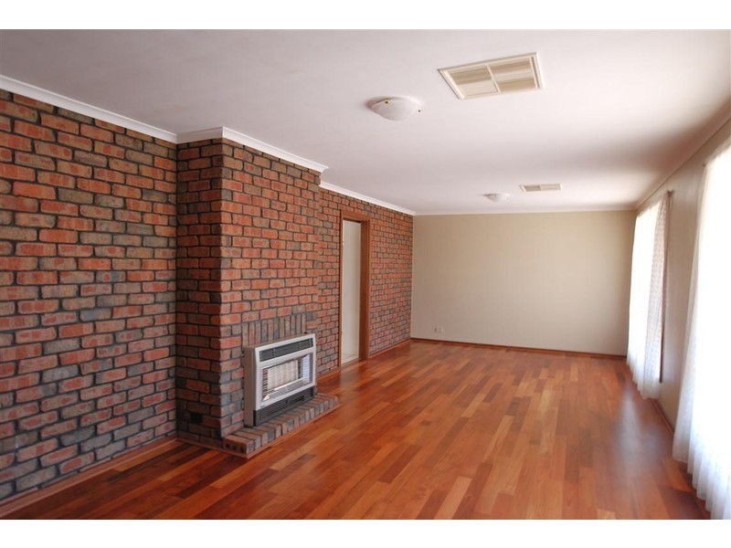 57 Delta Cres.,, Aberfoyle Park SA 5159