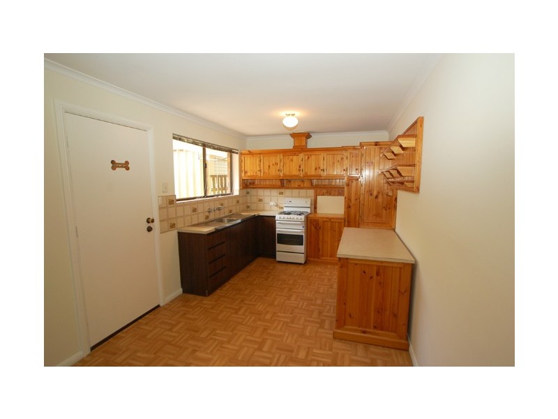 16 Lillian Street, Huntfield Heights SA 5163