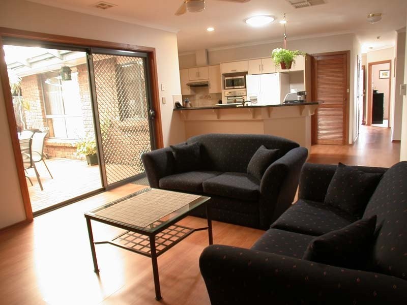 2 Douglas Fir Court, Aberfoyle Park SA 5159