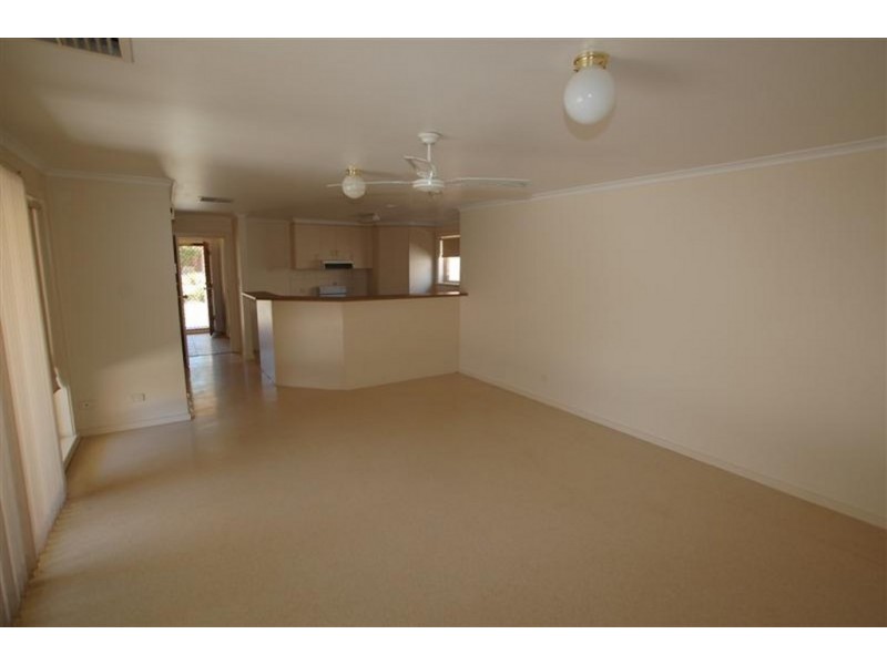 23 Bradley Grove, Mitchell Park SA 5043