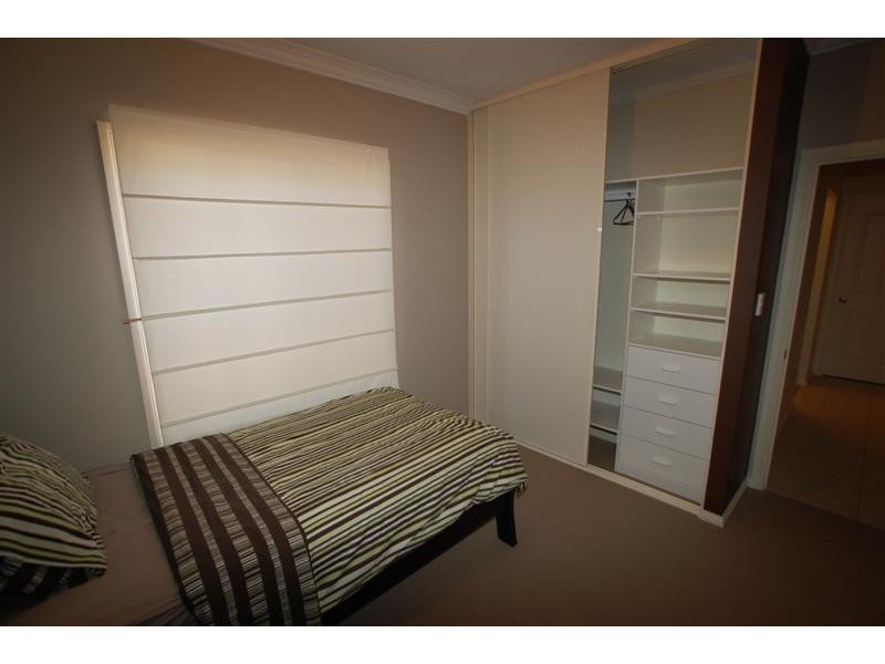 27 Scott Avenue, Clovelly Park SA 5042