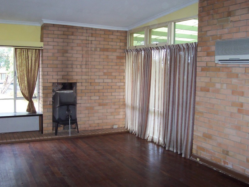 24 Longview Crescent, O’halloran Hill SA 5158