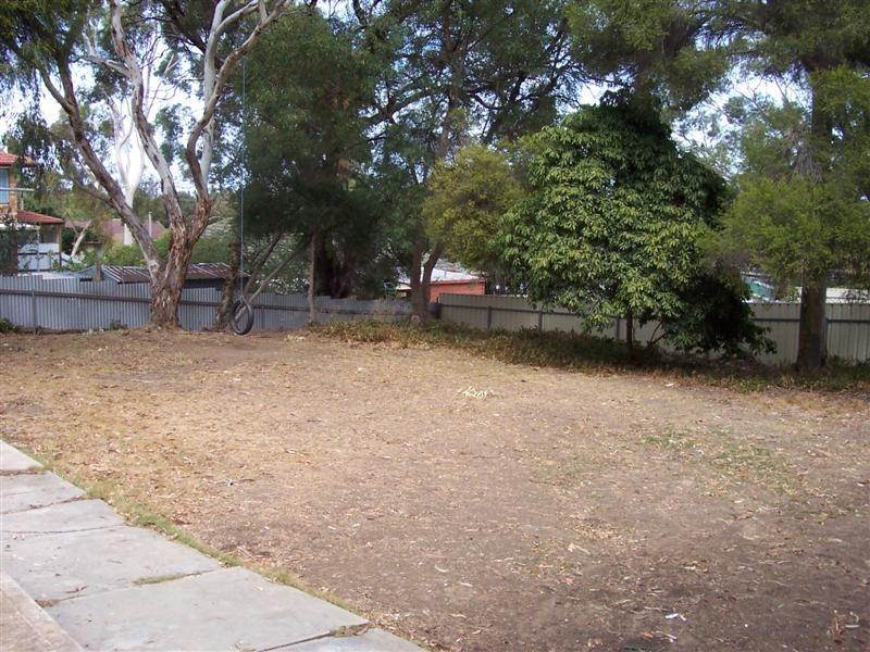 24 Longview Crescent, O’halloran Hill SA 5158