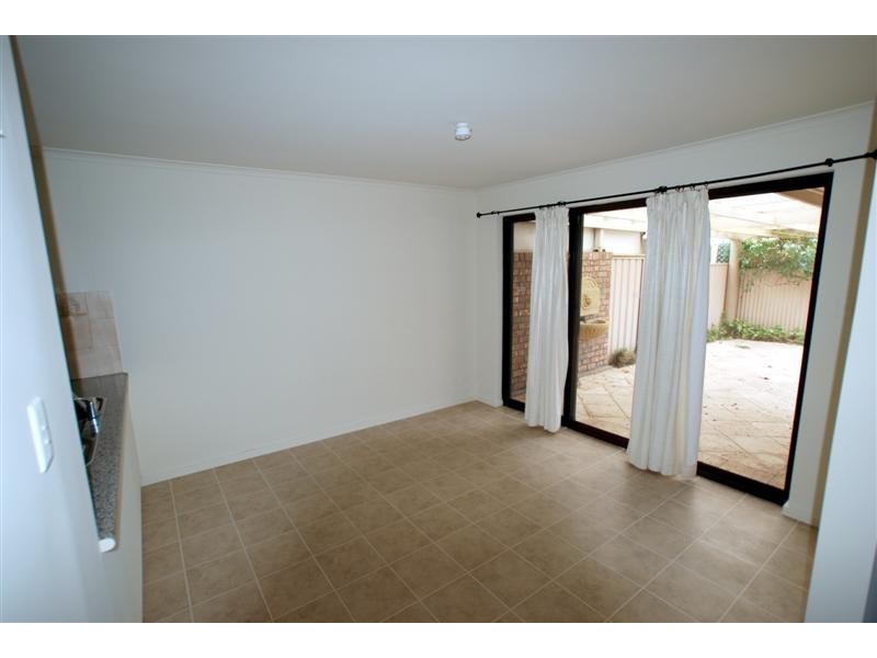 2/1A Ralph Street, Sturt SA 5047
