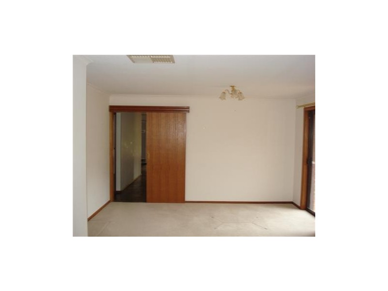 64  Swallow Drive, Flagstaff Hill SA 5159