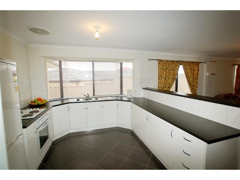 2 Phillips Court, Sheidow Park SA 5158