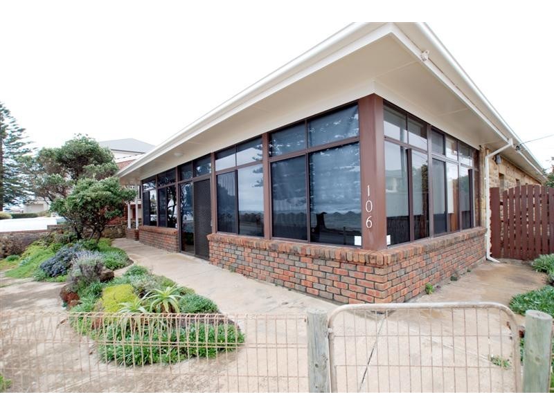 106 Esplanade, Hove SA 5048
