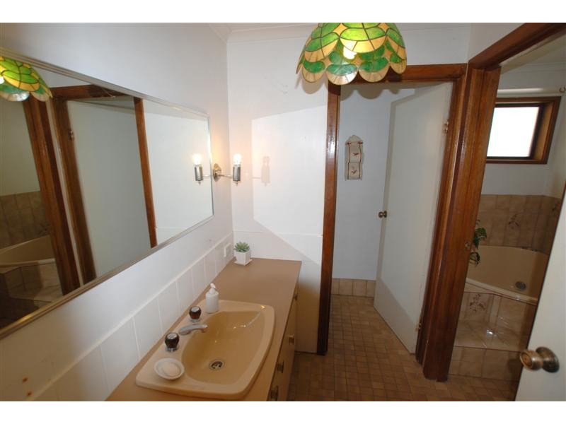 6 Tongan Way, Happy Valley SA 5159