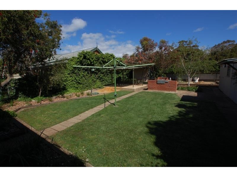 4 Shinnick Street, Dover Gardens SA 5048