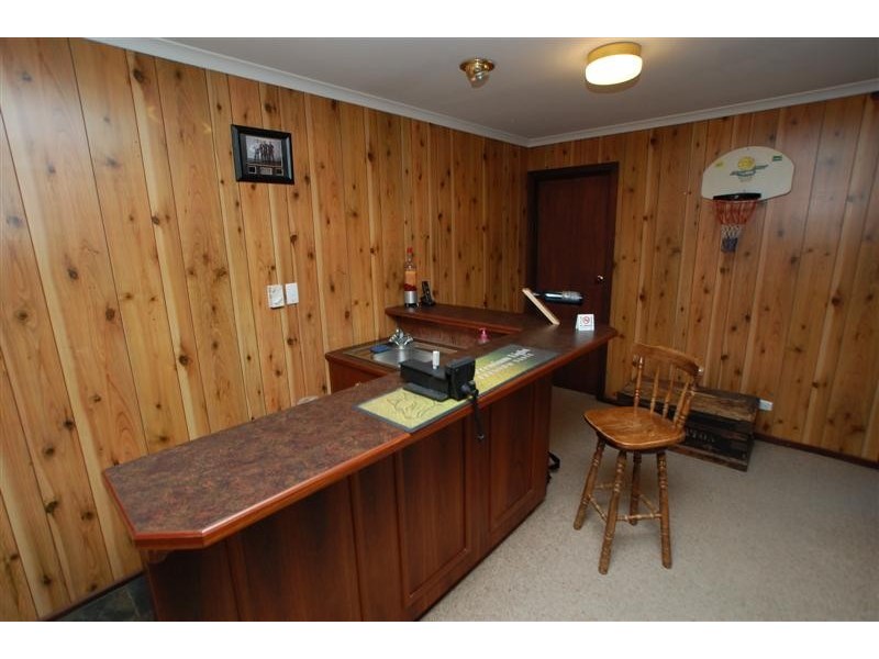 19 Booth Avenue, Happy Valley SA 5159