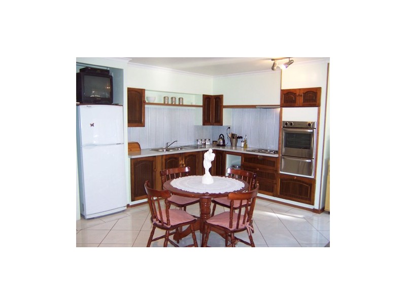 Numbers 8-10 Riverview Terrace, Morgan SA 5320