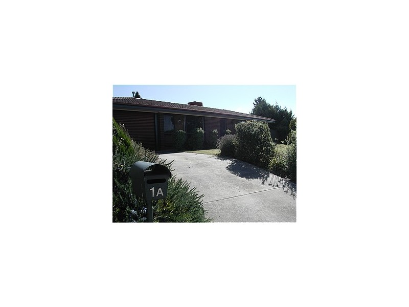 1a Opala Crt, Hallett Cove SA 5158