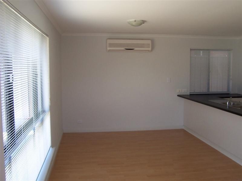 9 Sovereign Drive, Woodcroft SA 5162