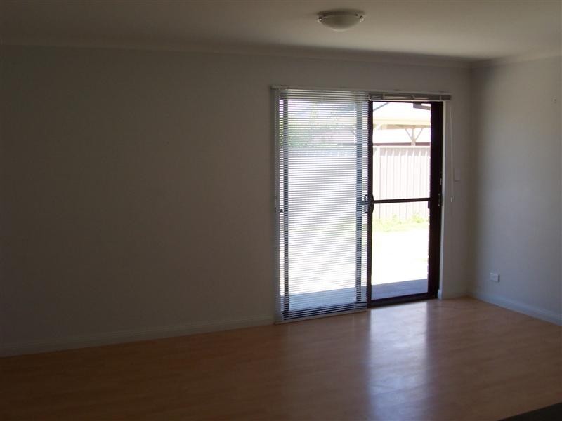 9 Sovereign Drive, Woodcroft SA 5162