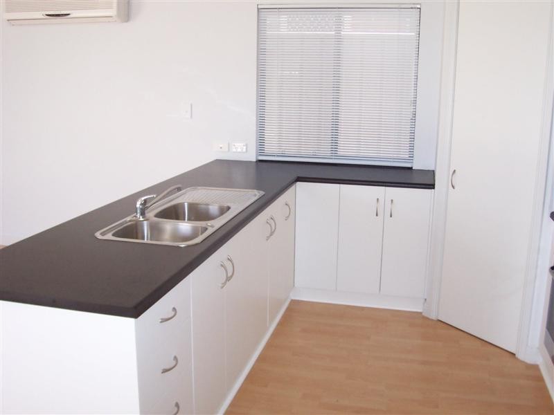 9 Sovereign Drive, Woodcroft SA 5162