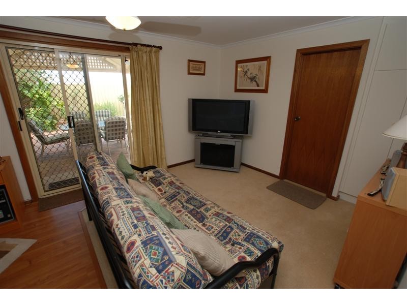 80 Emmerson Drive, Morphett Vale SA 5162