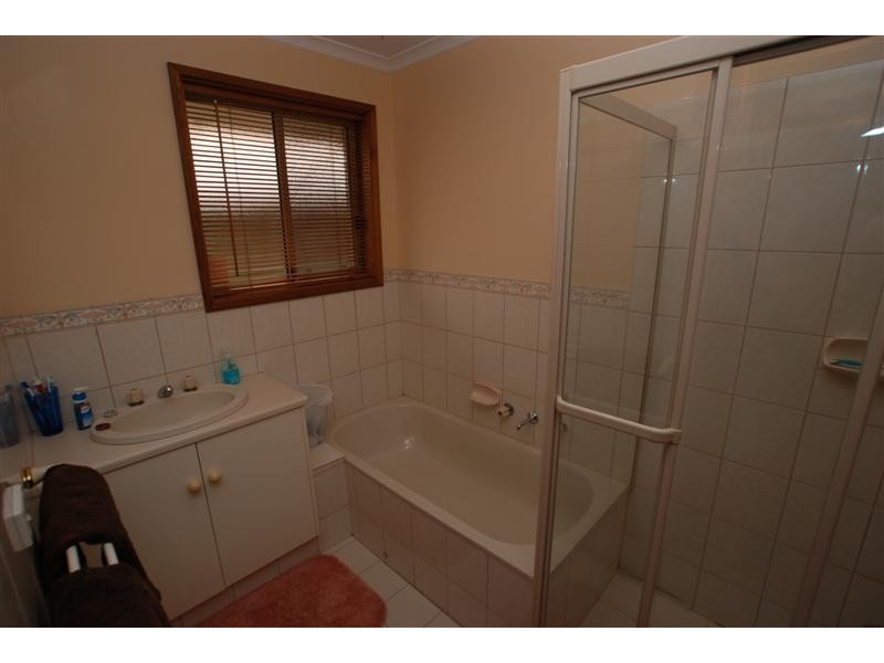 80 Emmerson Drive, Morphett Vale SA 5162