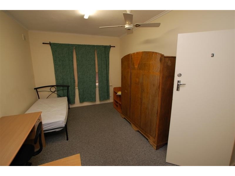 3 Gum Tce, Clovelly Park SA 5042