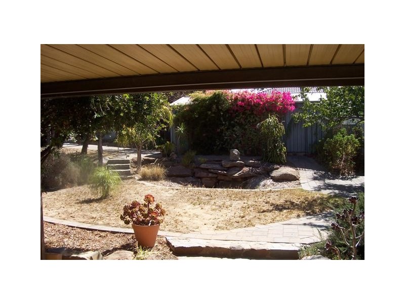 1 Pineridge Road, O’halloran Hill SA 5158