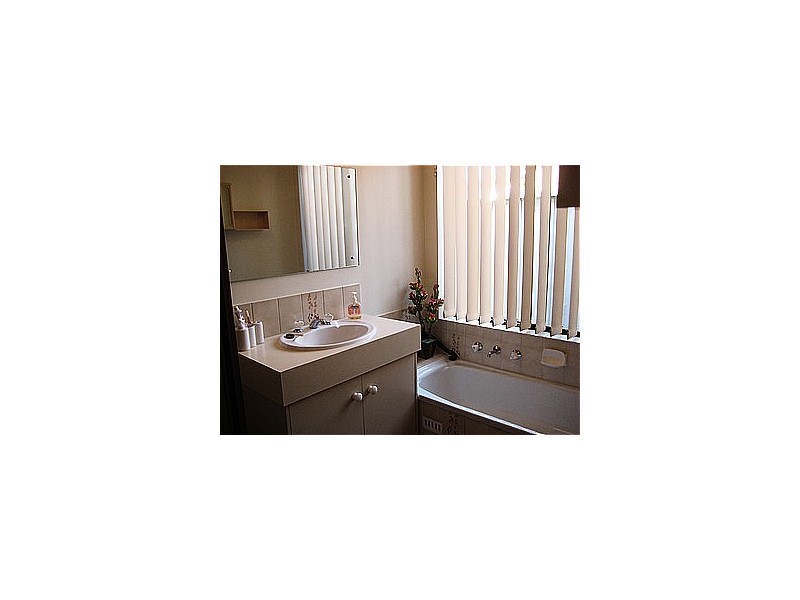 26  WOODSWALLOW DRIVE, Happy Valley SA 5159