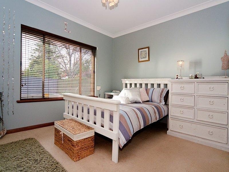 11a Rotorua Ave, Park Holme SA 5043