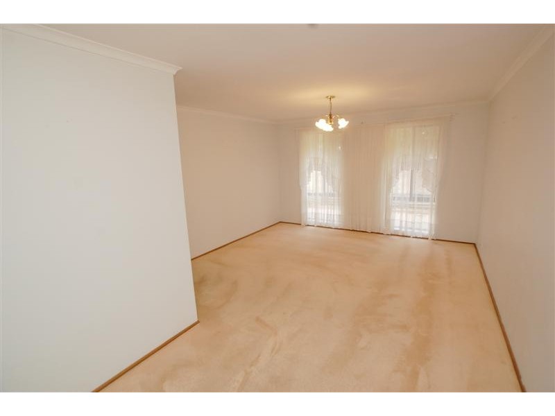 20 Serenade Crescent, Aberfoyle Park SA 5159