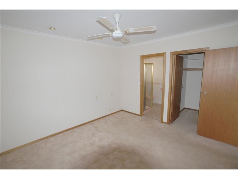 78 Fraser Avenue, Happy Valley SA 5159