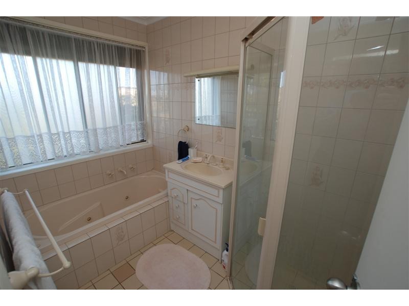 35 Parklands Crescent, Reynella SA 5161