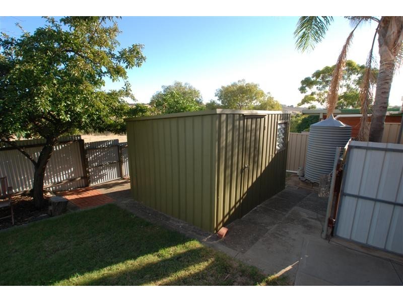 35 Parklands Crescent, Reynella SA 5161