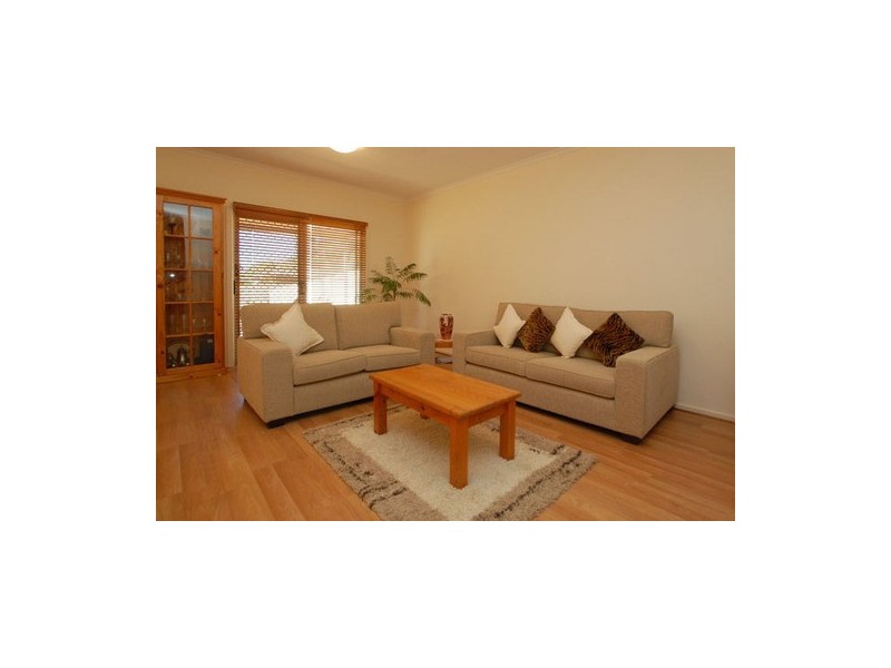 9 Eurunderee Avenue, Seacombe Gardens SA 5047