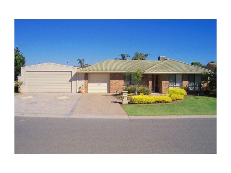 1 Plover Street, Seaford Rise SA 5169
