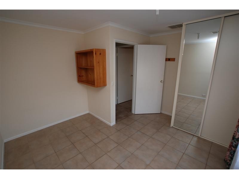17 Greenfield Rise, Aberfoyle Park SA 5159