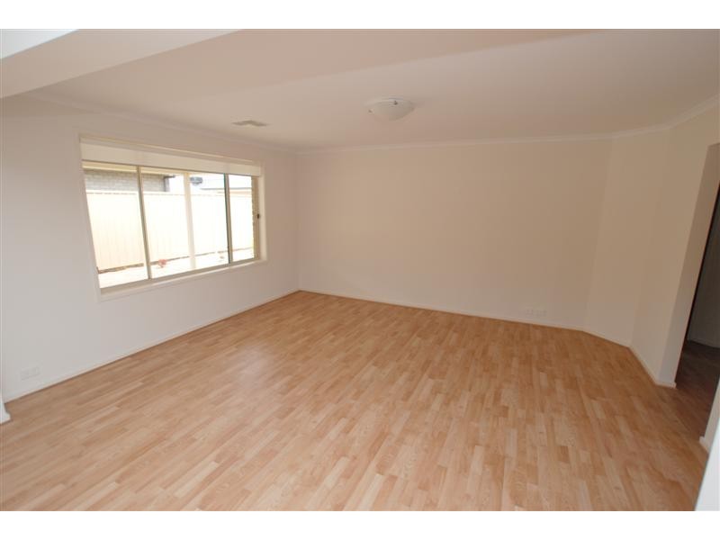 2 Buoy Crest, Seaford Meadows SA 5169