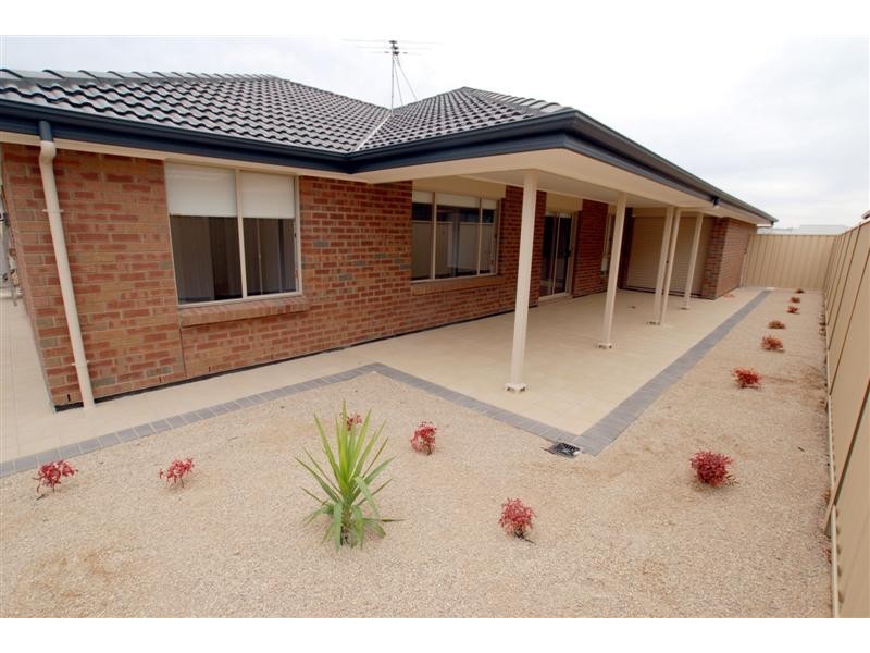 2 Buoy Crest, Seaford Meadows SA 5169