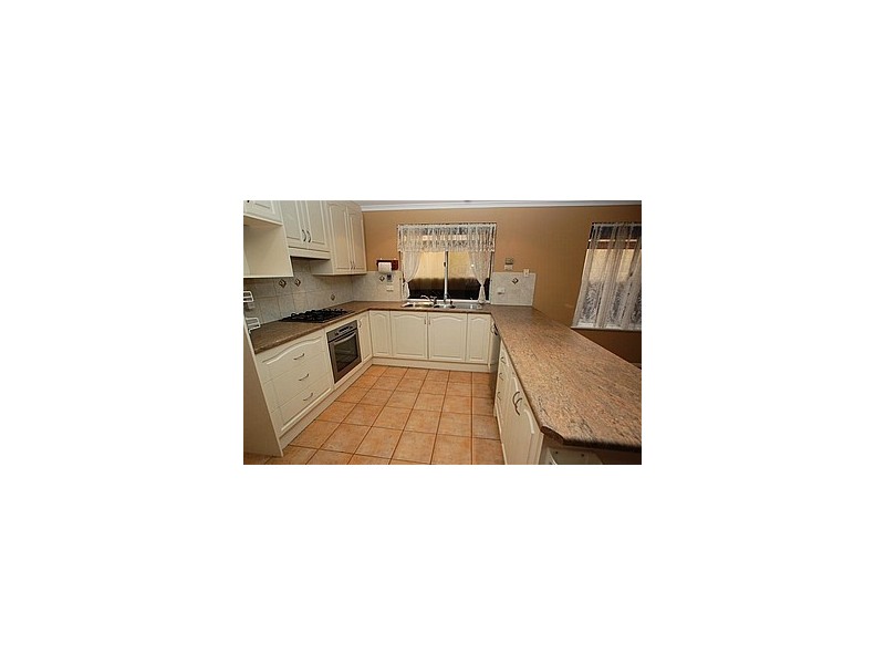 11 Dennis Street, Happy Valley SA 5159