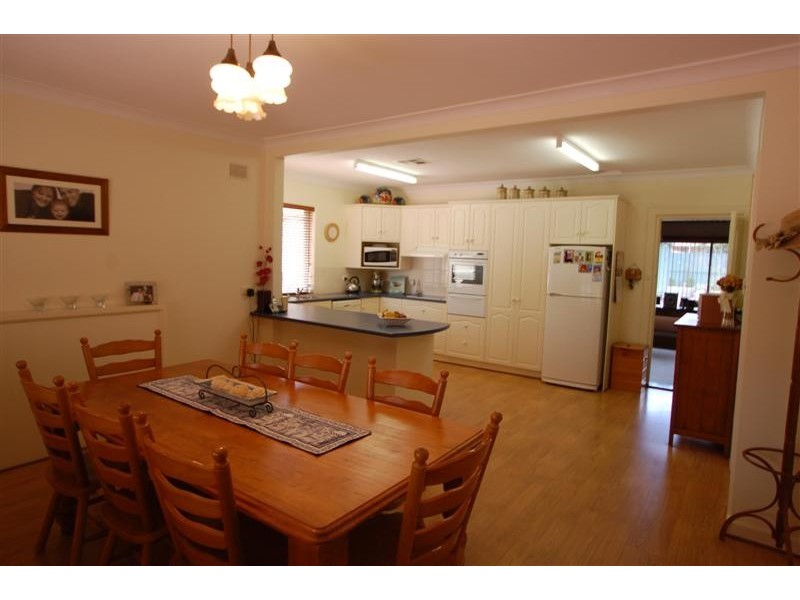 68  Bradley Grove, Mitchell Park SA 5043