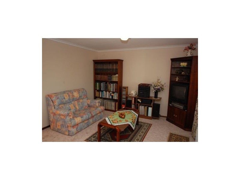 26 Sherebrooke Boulevard, Woodcroft SA 5162