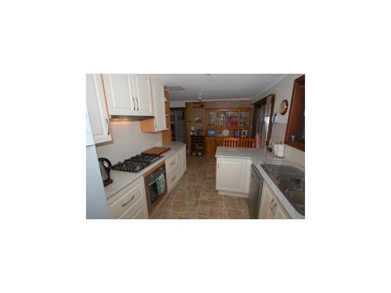 42 Robbie Drive, Reynella East SA 5161