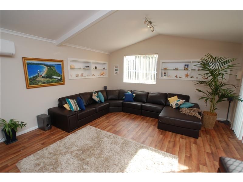 4 Drummond Avenue, Reynella East SA 5161