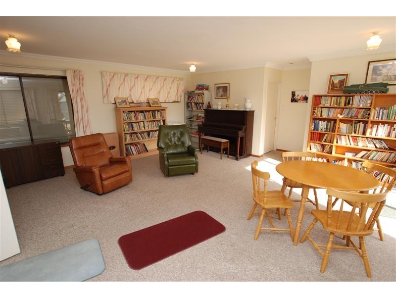 6 Balee Road, Happy Valley SA 5159