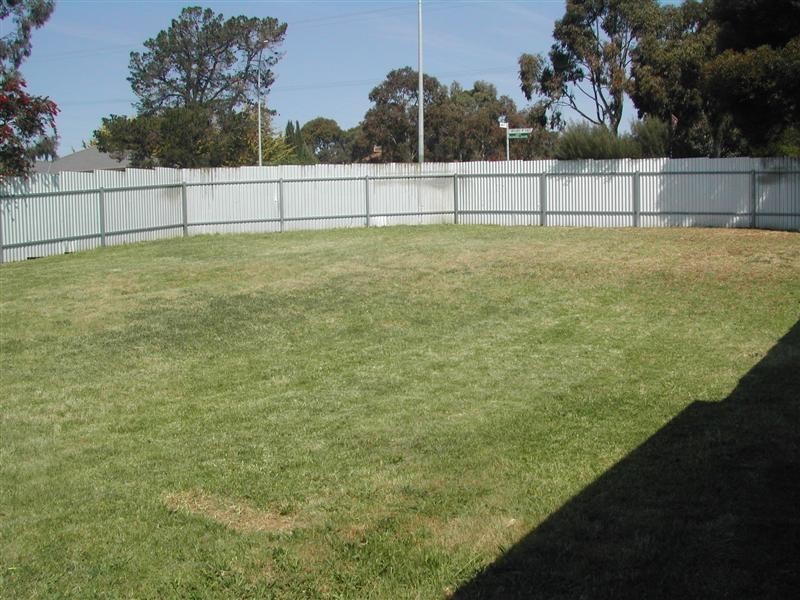 79 Taylors Road, Aberfoyle Park SA 5159